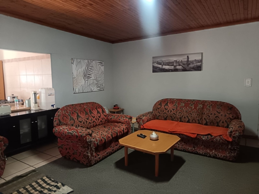 5 Bedroom Property for Sale in Carters Glen Northern Cape